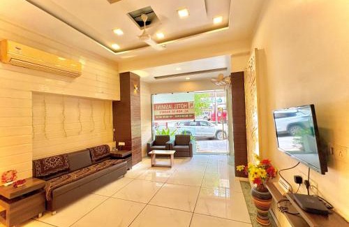 Paldi Hotel | Hotel Jasmine Paldi Ahmedabad