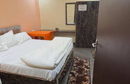 Jalaun Hotel | Hotel Jyoti Palace