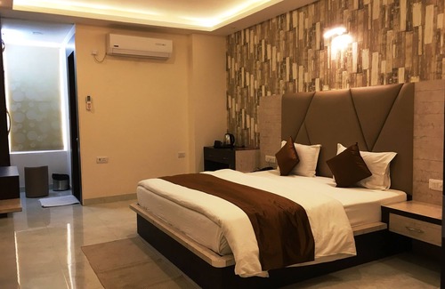 Jhansi Hotel | Hotel K3 Club Residency