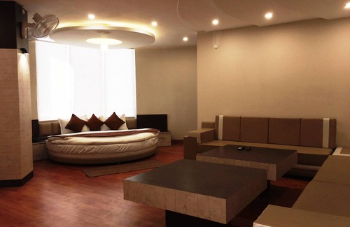 Jhansi Hotel | Hotel K3 Club Residency