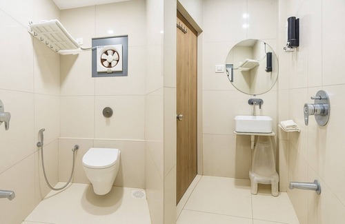 Dwarka Hotel | Hotel Kant by GoHotels - Near Shree Dwarkadhish Temple