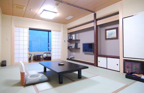 Miyoshi Hotel | Hotel Kazurabashi