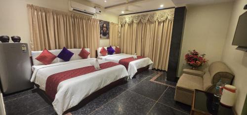 Srikalahasti Hotel | Hotel KCR Grand