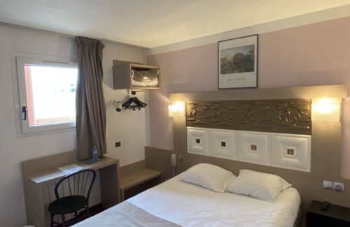 Epone Hotel | Hotel Kimotel