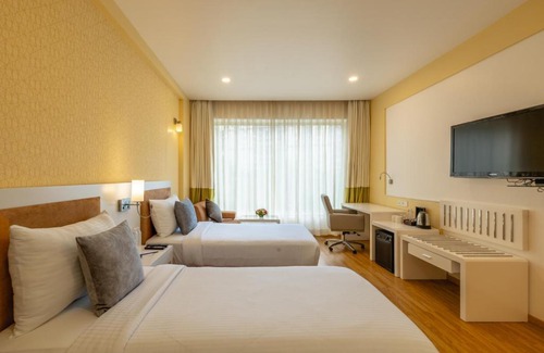 Christian Gaon Hotel | Hotel Kohinoor Elite near BKC