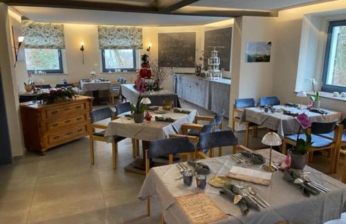 Markersdorf Hotel | Hotel Kreuzbergbaude beim Berzdorfer See mit Wohlfühl Sauna