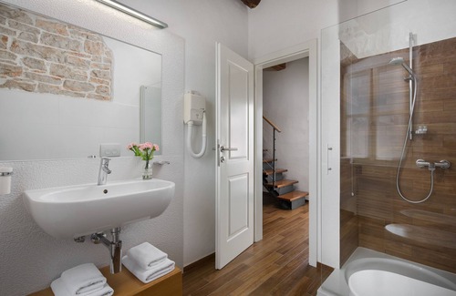 Bale Hotel | Hotel La Grisa