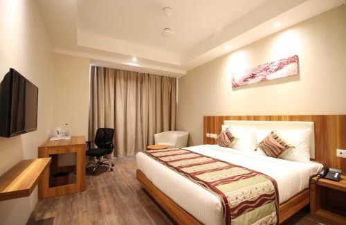 Raipur Hotel | Hotel Le Roi Raipur at Raipur Railway Station