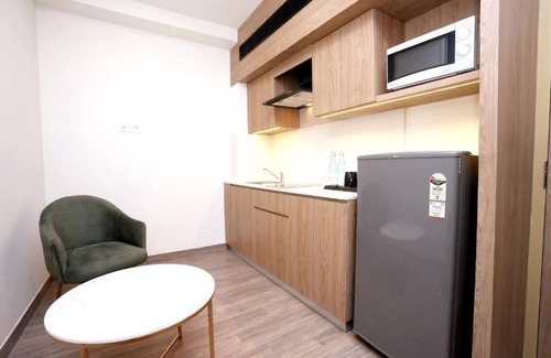 South City I Hotel | Hotel Limon Near Sector 29, Gurgaon