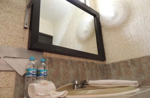 Tula de Allende Hotel | Hotel Lizbeth