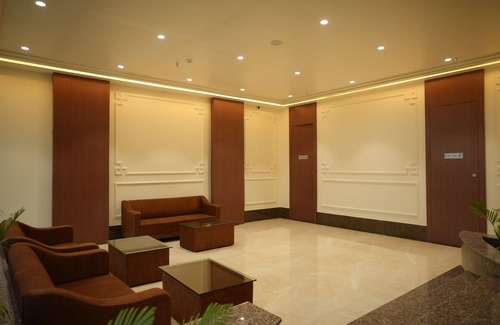 Ambikapur Hotel | Hotel Makhan Vihar