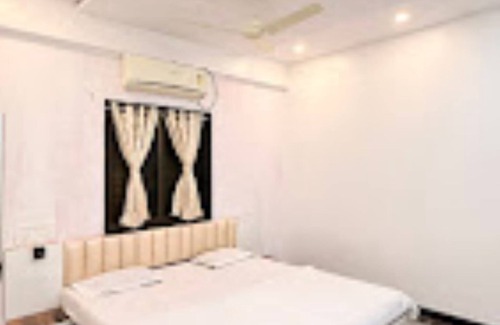 Shani Shingnapur Hotel | Hotel Mamta Infinity Heights By GRB