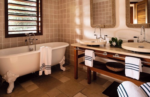 Anse des Cayes Hotel | Hotel Manapany