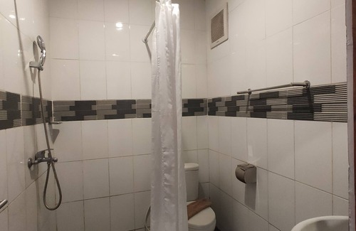 Maninjau Hotel | Hotel Maninjau Indah