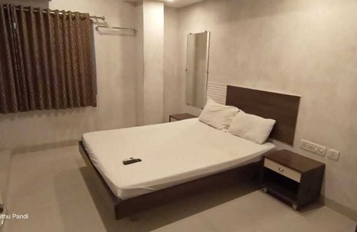 Central Chennai Hotel | HOTEL MANVAAR