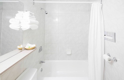 Mauricie Hotel | Hotel Marineau La Tuque Centre