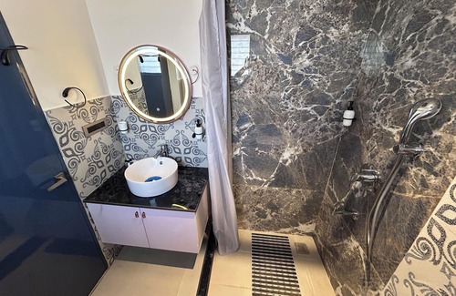 Laheriasarai Hotel | HOTEL MEENA AURUM INN