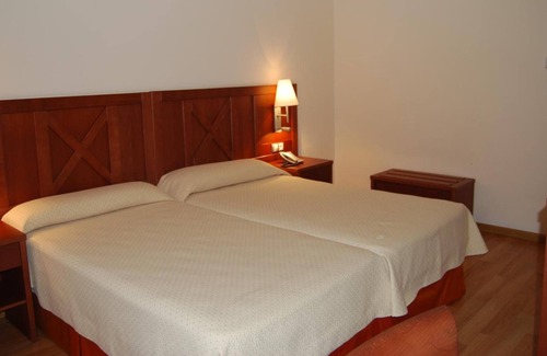 Castro de Sanabria Hotel | Hotel Meleiros