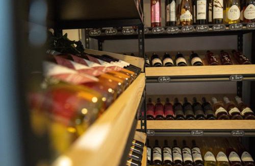 Ezequiel Montes Hotel | HOTEL MERLOT INN