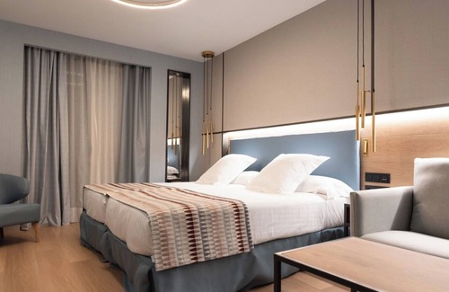 Cercadilla-Medina Azahara Hotel | Hotel Mezquita Center