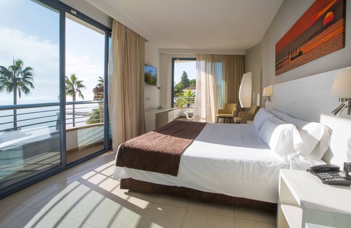 Sant Carles de la Rapita Hotel | Hotel Miami Mar