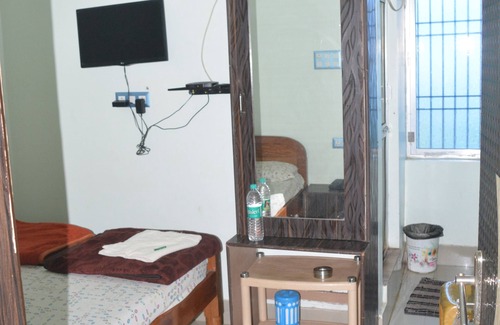 Daringbarhi Resort | Hotel Mid Town Daringbadi