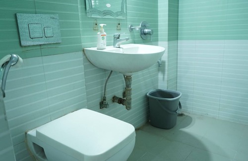 Chapra Hotel | Hotel Midtown Chapra