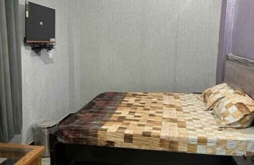 Pithoragarh Hotel | Hotel Monal Deluxe Roomn