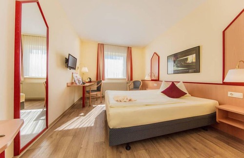 Rhoden Hotel | Hotel Montana Diemelstadt