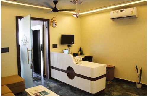 Ajmer Hotel | Hotel Moresta Restaurant and Bar Best Facility