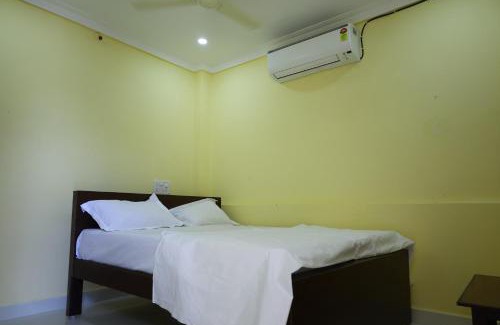 Srikalahasti Hotel | Hotel MSN - Near Srikalahasti Temple