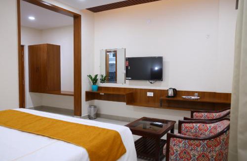 Tirupati Hotel | Hotel Nanda Mohan Residency