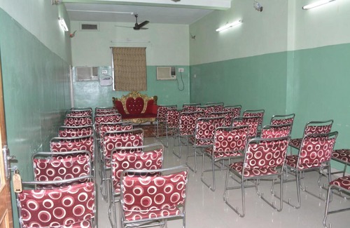 Laheriasarai Hotel | Hotel Naveen Residency