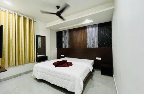 Ajra Hotel | Hotel New Holiday Inn