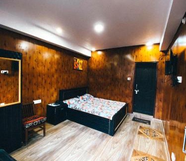 Rekong Peo Hotel | HOTEL NIRVANA