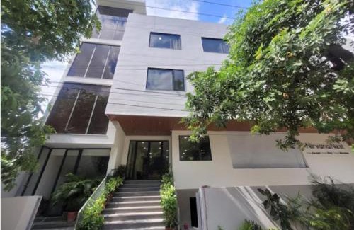 Gomti Nagar Hotel | Hotel Nirvana Nest