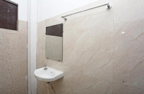 Ghaziabad Hotel | Hotel O Dream Connect