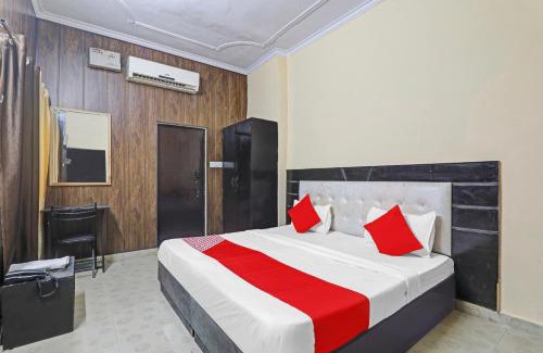 Indira Nagar Hotel | Hotel O Four Square