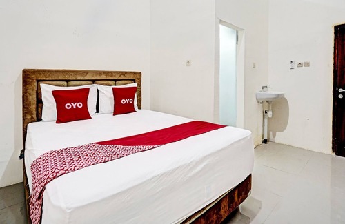 Lamongan Hotel | Hotel O Grand Syariah Hagawa Lamongan Near SPORT CENTER LAMONGAN