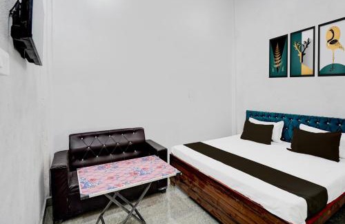Bhongaon Hotel | Hotel O J.B. HOTEL