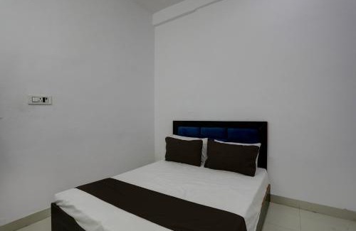 Aligarh Hotel | Hotel O KAVYA RESIDENCY