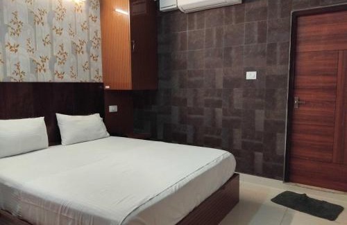 Urapakkam Hotel | Hotel O Kilambakkam New Bus Terminal Formerly TAD Homes