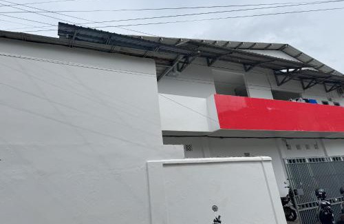 Tetebatu Hotel | Hotel O Kost Reski 2 Near Tugu Perbatasan Takalar - Gowa