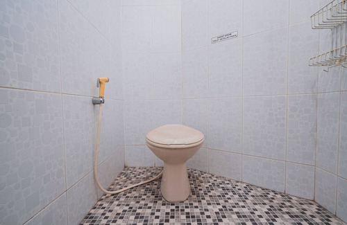 Padalarang Hotel | Hotel O Pdl Guest House Syariah