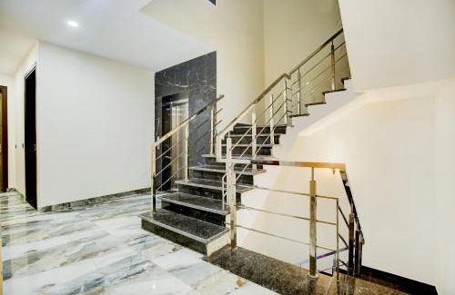 Chandigarh Hotel | Hotel O Platinum