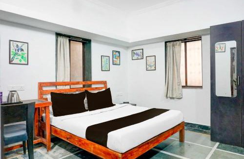 Baner Hotel | Hotel O Pune Girme Park Bus Station