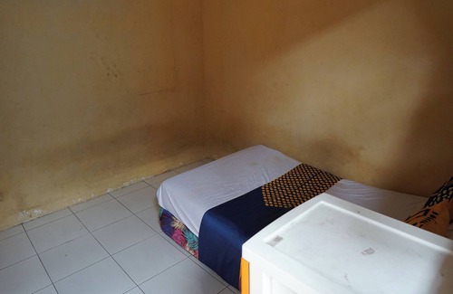 Paiton Hotel | Hotel O Rumah Kos Arafah Syariah