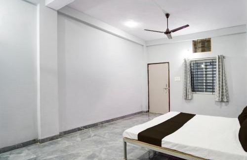 Sanwer Hotel | Hotel O Sangam Gardan