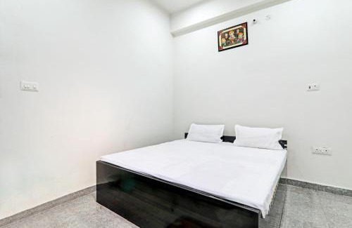 Malihabad Hotel | Hotel O Shri Krishna Banquet Hall