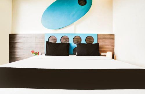 Nilje Gaon Hotel | Hotel O Shubham Suites